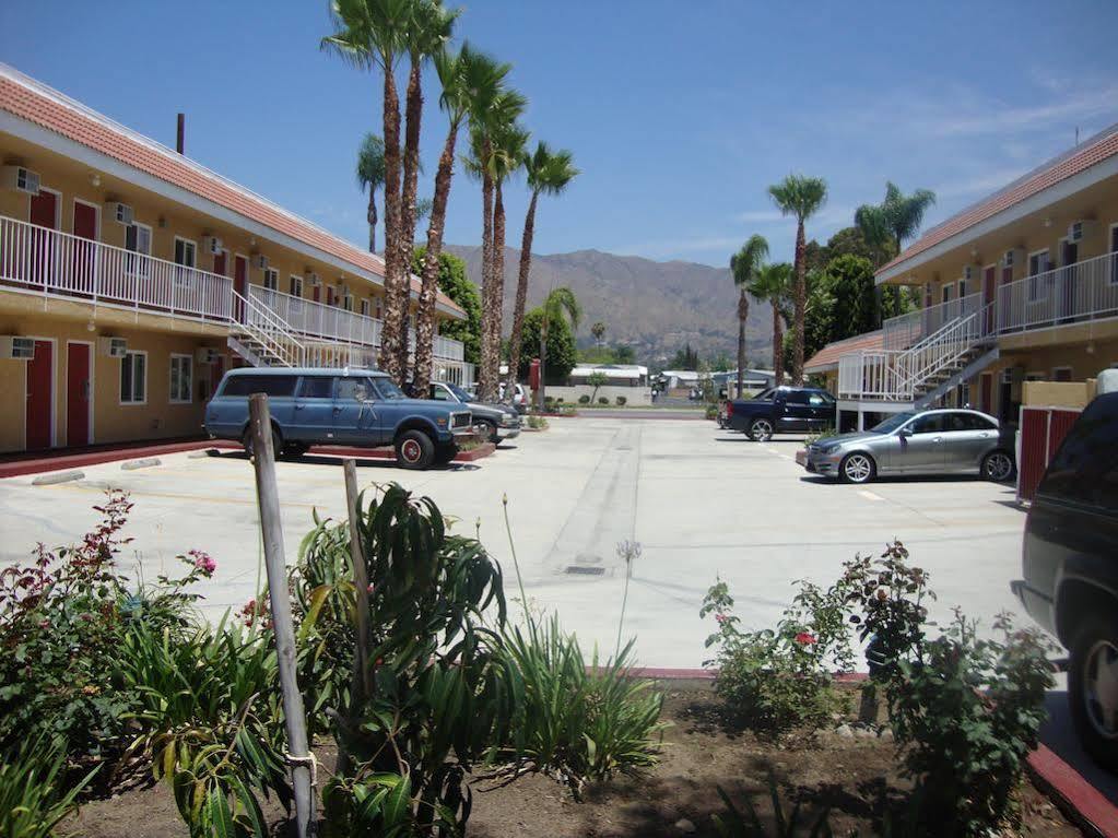 Glendora Motel Екстериор снимка